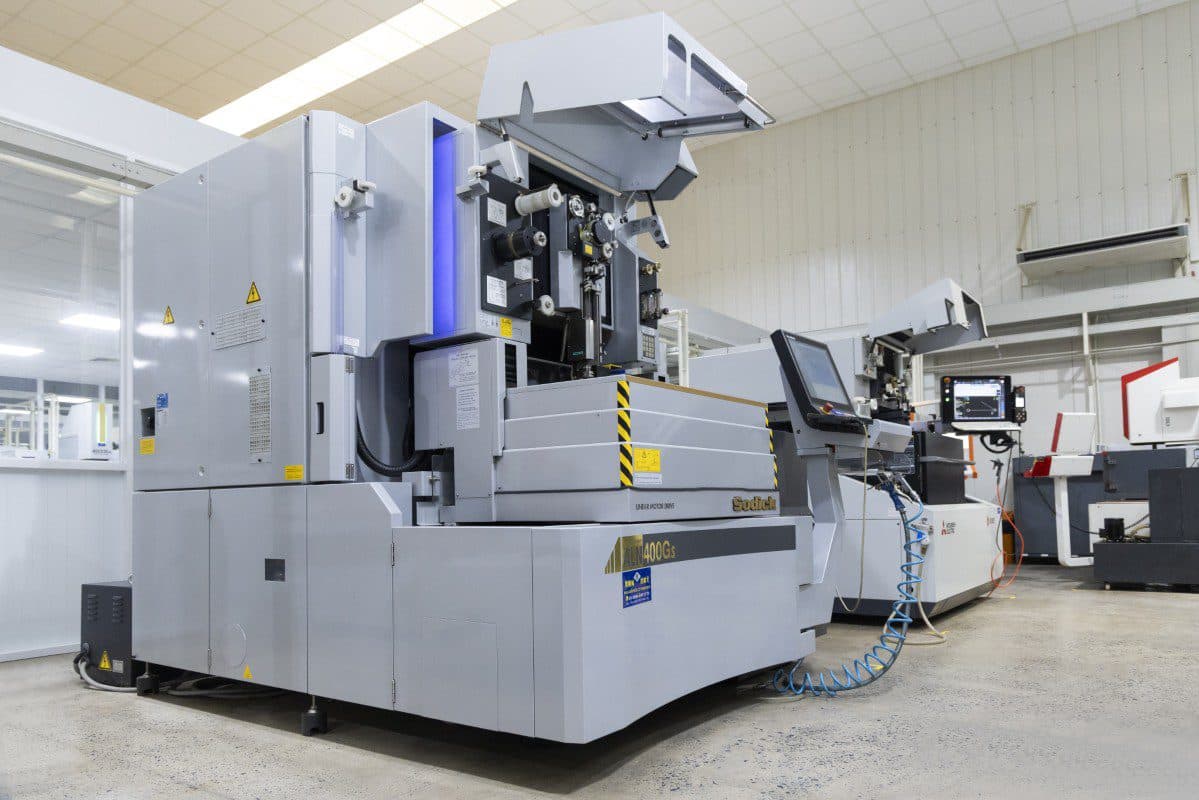 Wire-Cut Machine
