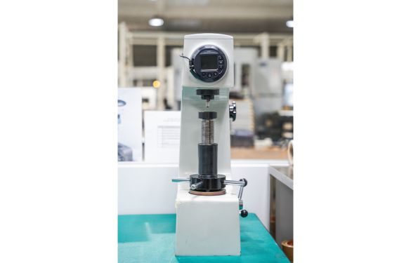 Count on the hardness tester for precision molds and dies Count on the hardness tester for precision molds and dies